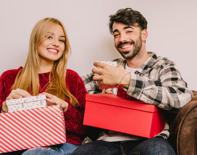 Assorted budget-friendly gifts under ₹999