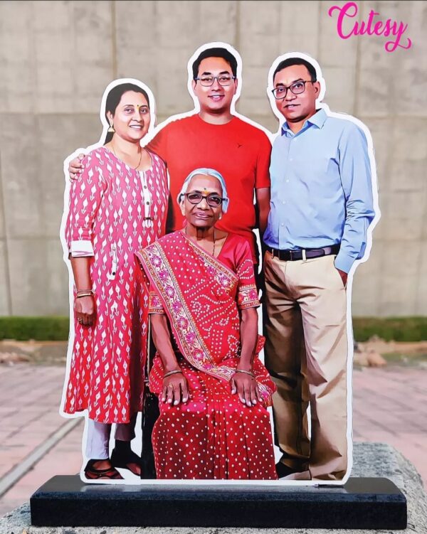 Cutesy Family Photo Cutouts - Image 4