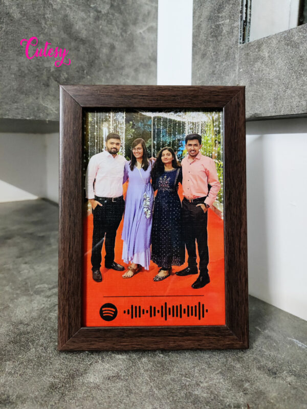 Cutesy Musical Photo Frame - Image 6