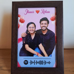 Cutesy Musical Photo Frame