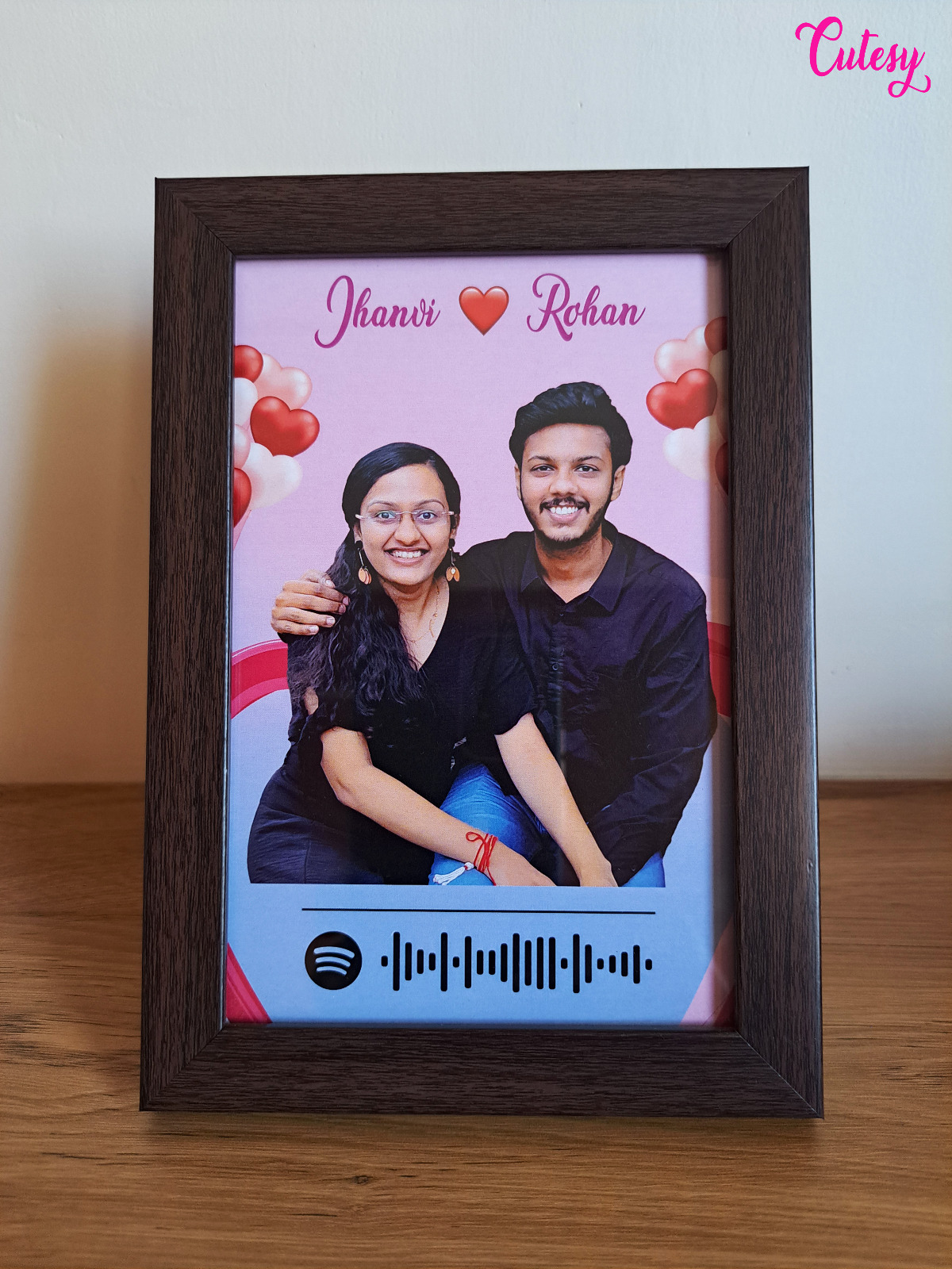 Cutesy Musical Photo Frame